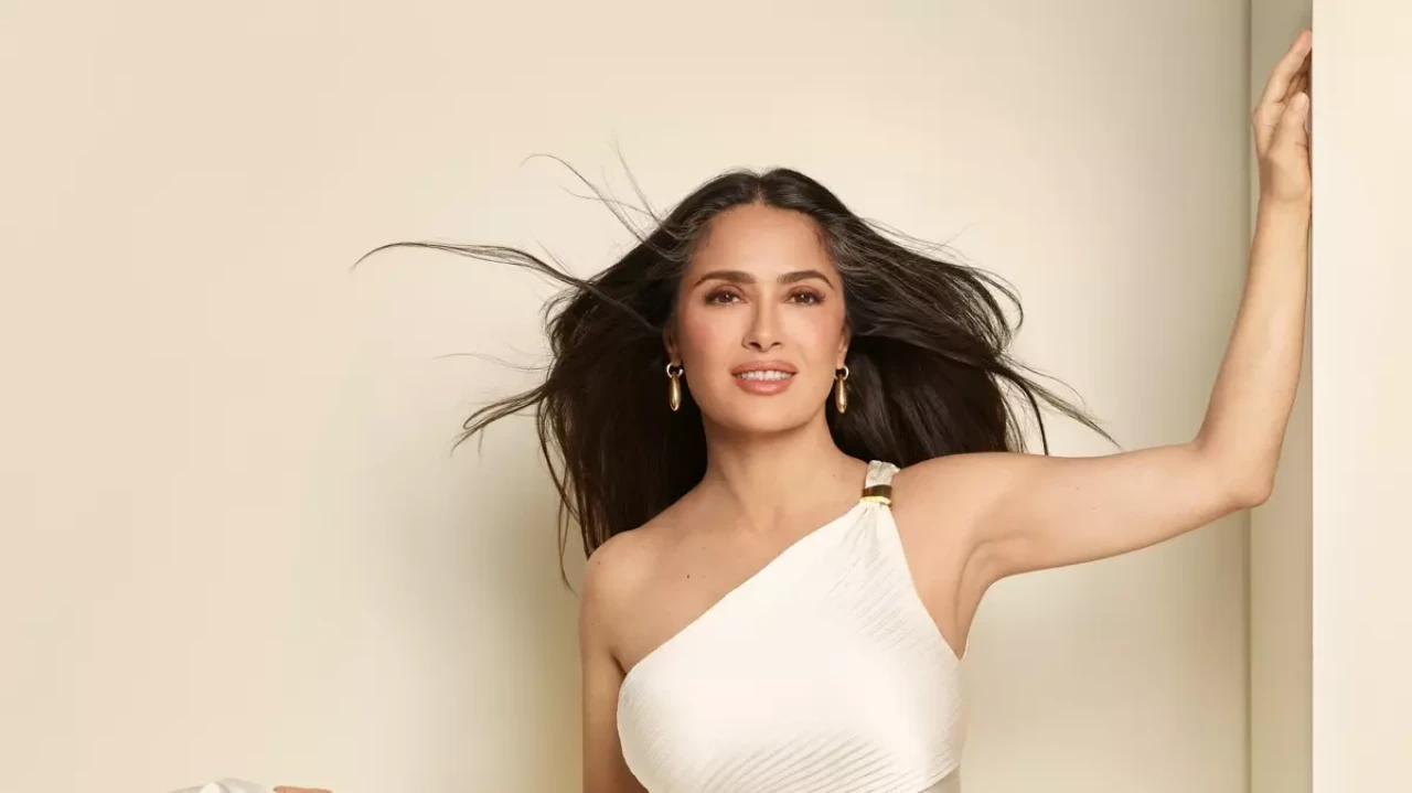 Salma Hayek global marka yüzü oldu