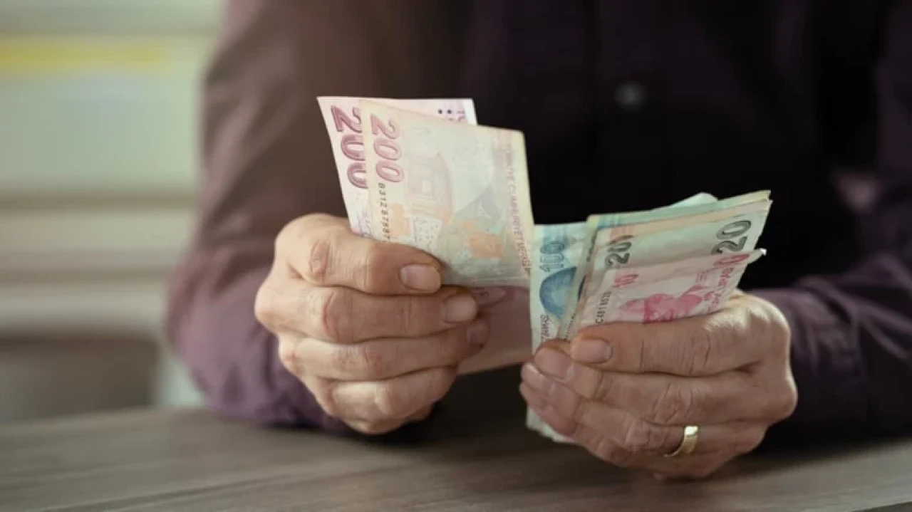 Emekli ve memura temmuz uyarısı: “Geçen sene oldu, bu sene de olur!”