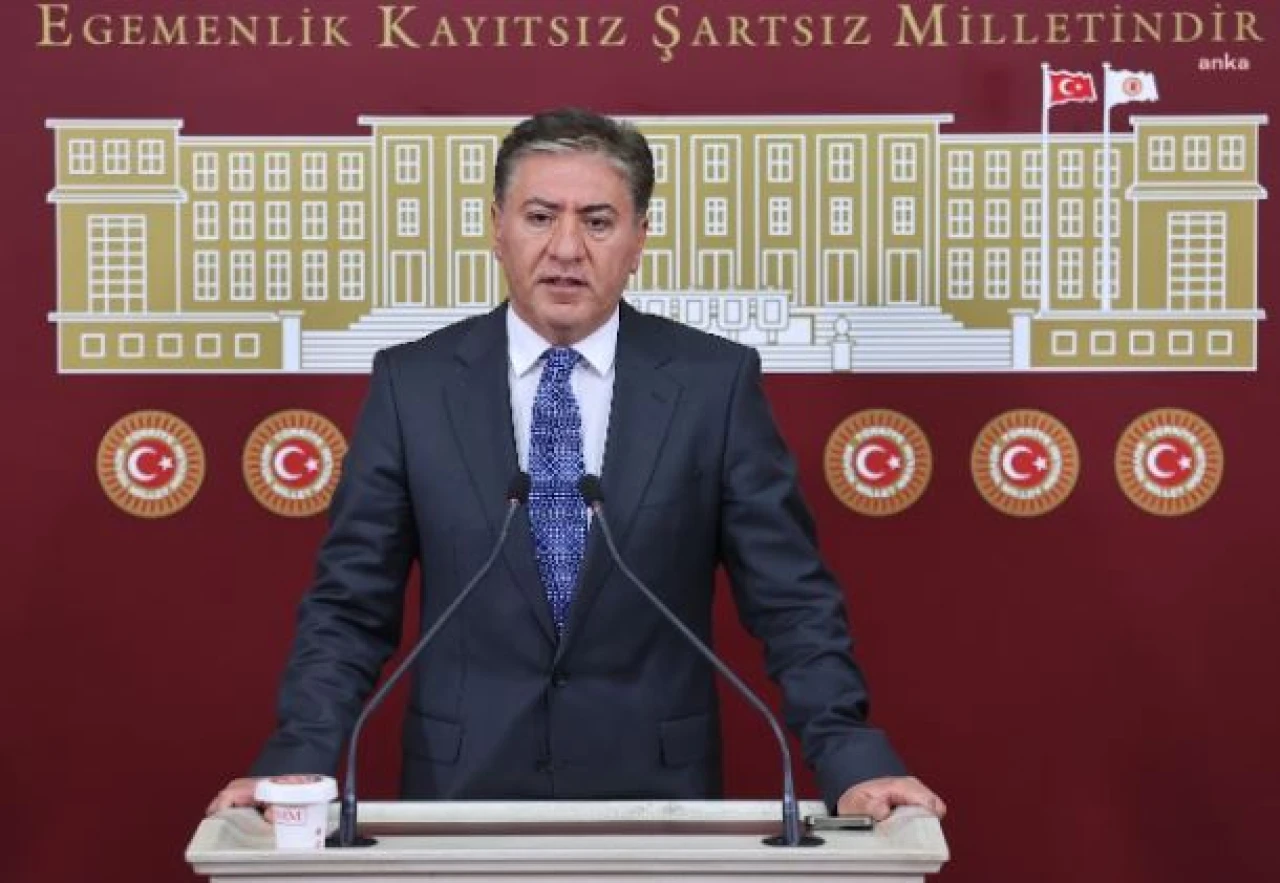Murat Emir, AYM'nin Can Atalay'ın kararının okunmasını değerlendirdi: “Meclis Başkanvekili, Anayasa’ya aykırılığı gidermek üzere kararı okutmuştur”