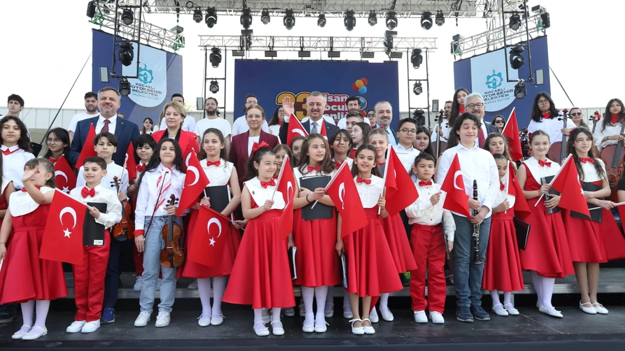 23 Nisan Gösterisi, Renkli ve Coşkulu Anlara Sahne Oldu!