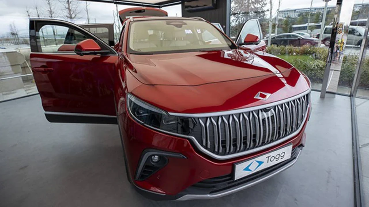 TOGG'un Yeni Elektrikli Otomobili TOGG T10X için 2025 Fiyat Listesi Açıklandı!
