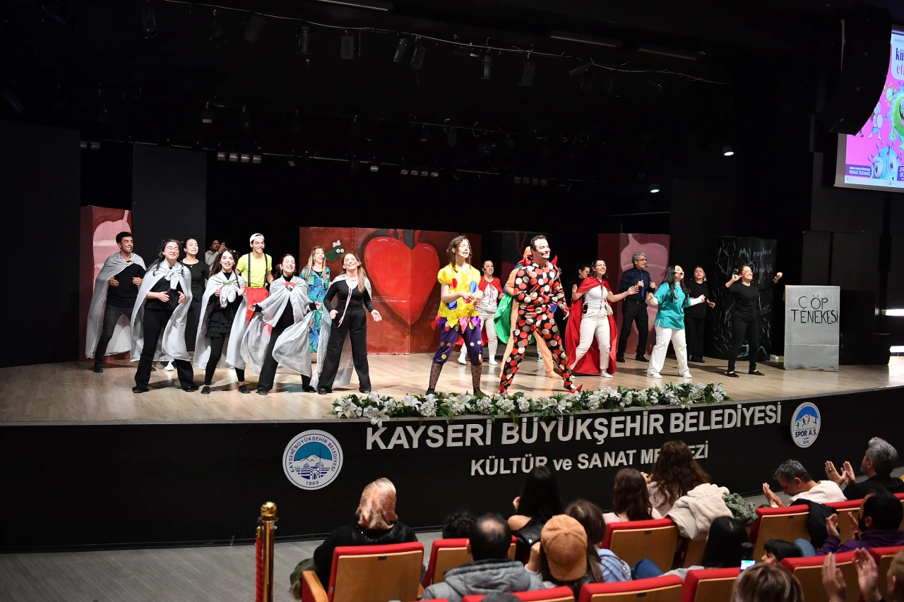 Kayseri Büyükşehir Belediyesi’nden müzikal çocuk oyunu