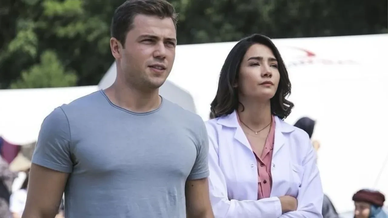 TRT, Aybüke Pusat'ın yerine bakın kime teklif götürdü