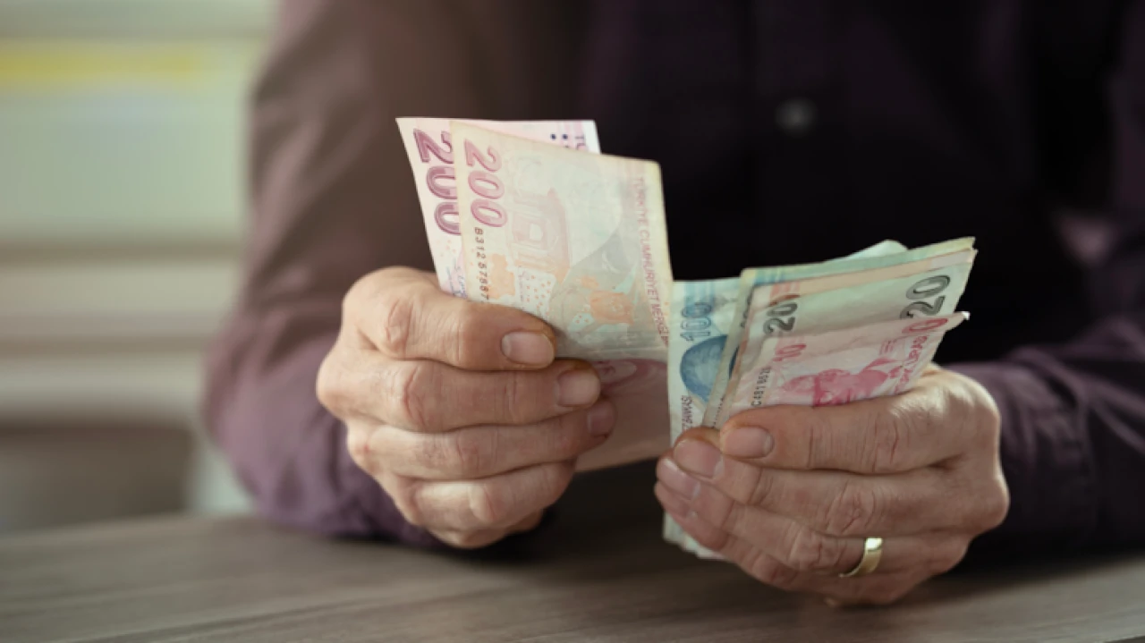Emekli ve memur eski rakama göre hesap yapmasın: Temmuz ayında yapılacak maaş zammı bu şekilde belirlenecek