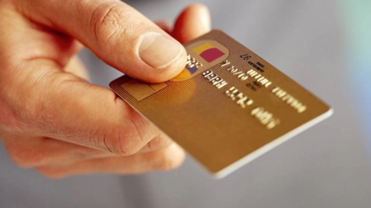 Bankalar mesajla uyardı: Kredi kartı limitleri kullanıma kapatılacak
