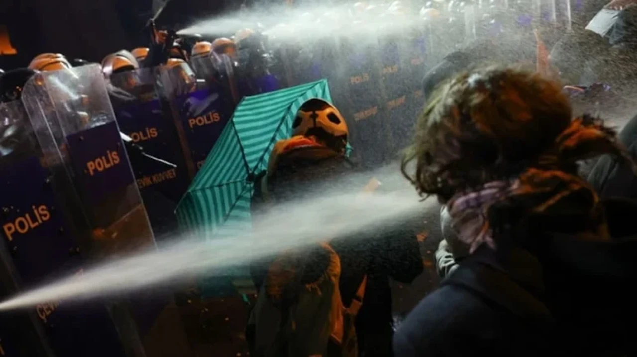 CHP'li Süllü: Acilen gençleri serbest bırakın