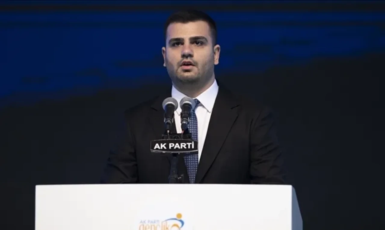 AK Partili İnan'dan CHP'li Özgür Özel'e 'cunta' tepkisi: 'FETÖ'cülere sen kalkan oldun'