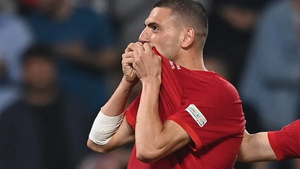 Merih Demiral’dan F.Bahçe açıklaması: ‘Heyecandan bayılacak gibiydim