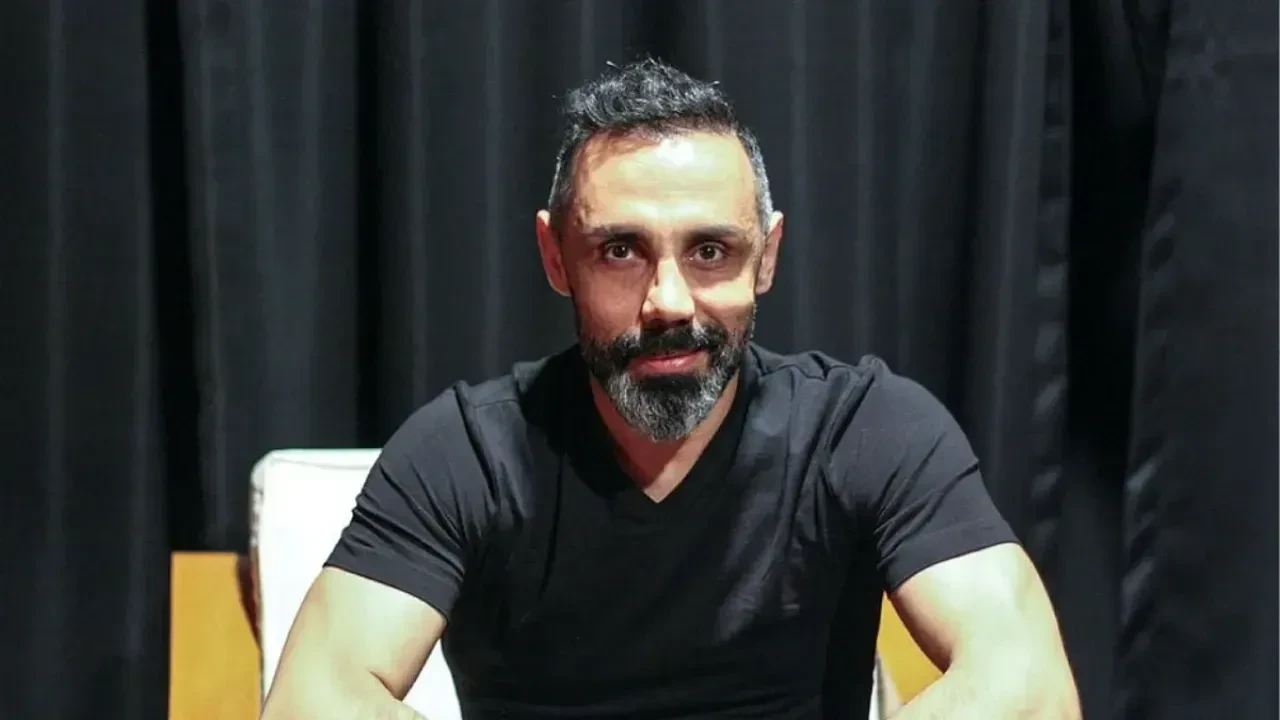 Umut Oğuz Kimdir? Komediden Dramaya Uzanan Renkli Bir Oyunculuk Yolculuğu