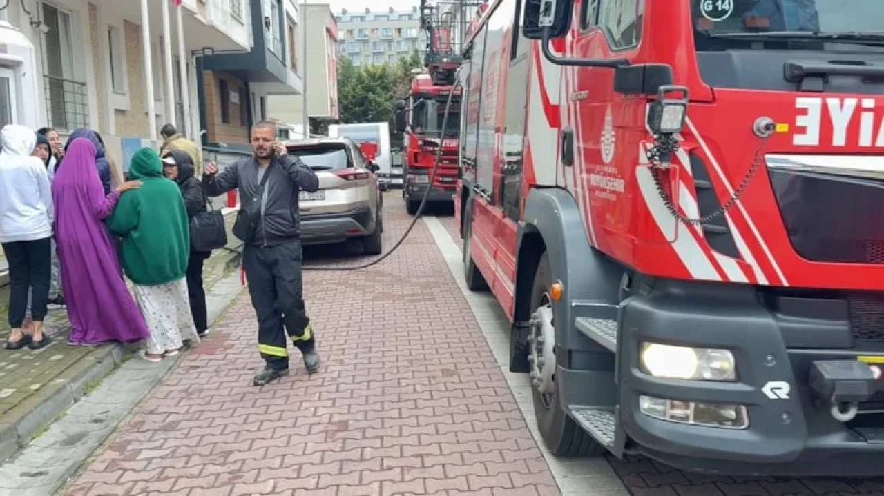 İstanbul'da kız öğrenci yurdunda yangın