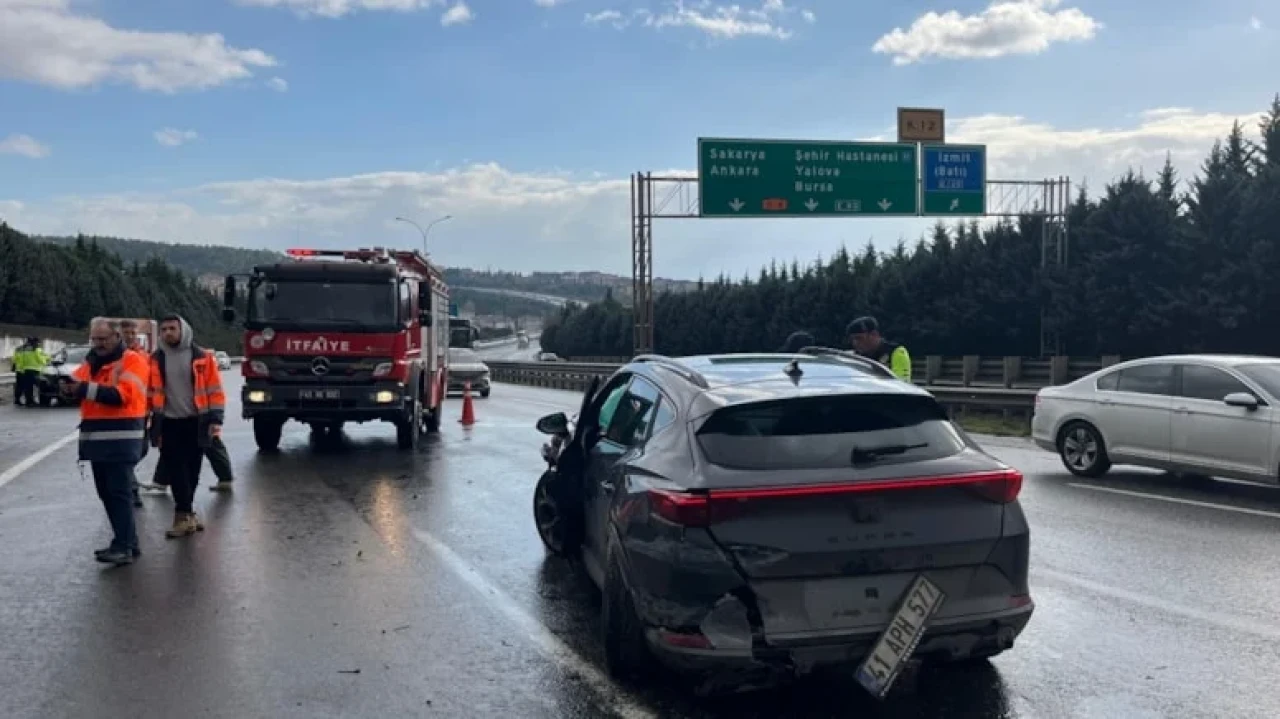 ABD Sigorta Şirketi Raporuna Göre, Elektrikli Araçlar Kazalarda Öne Çıkıyor - En Çok Kazaya Karışan Modeller Açıklandı