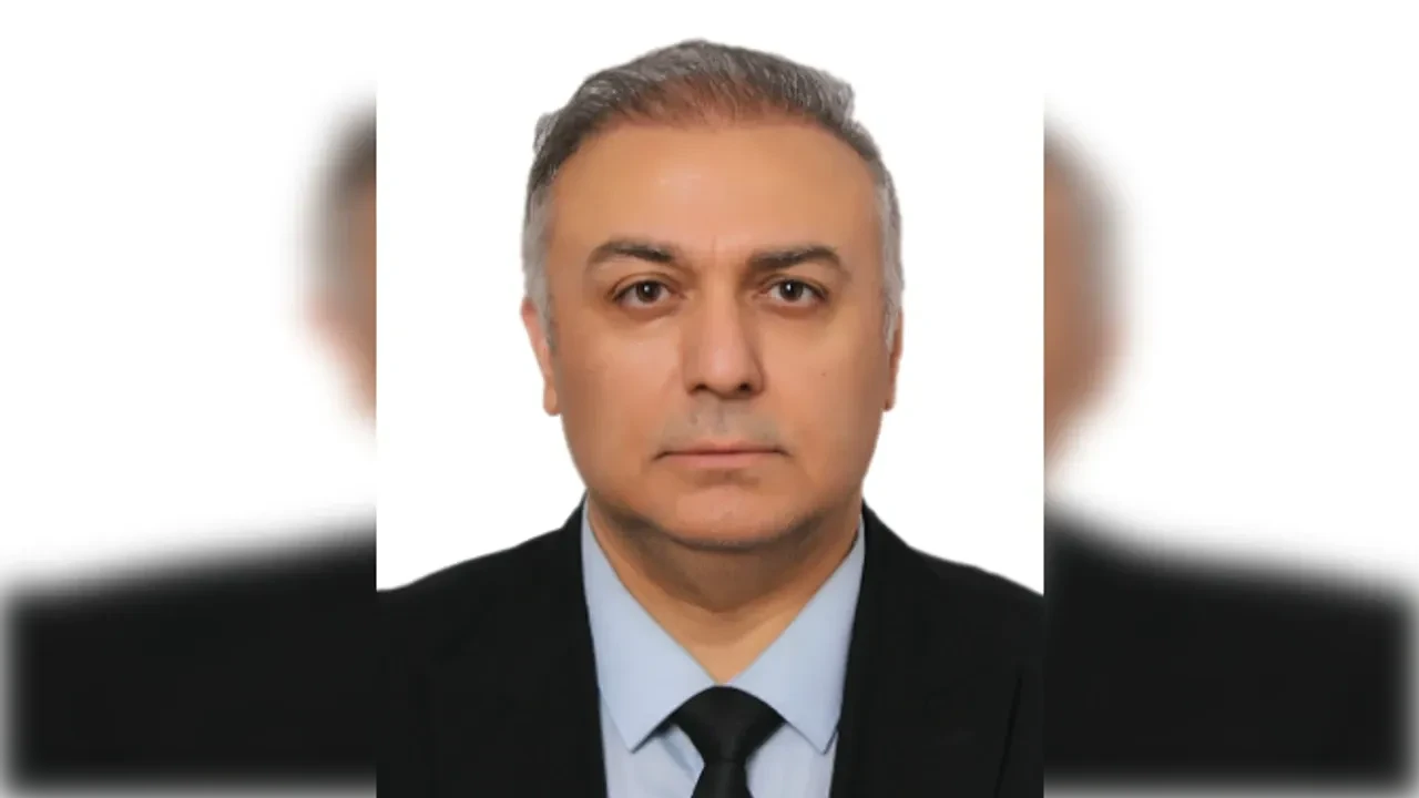 Prof. Dr. Serdar Karakurt kimdir?