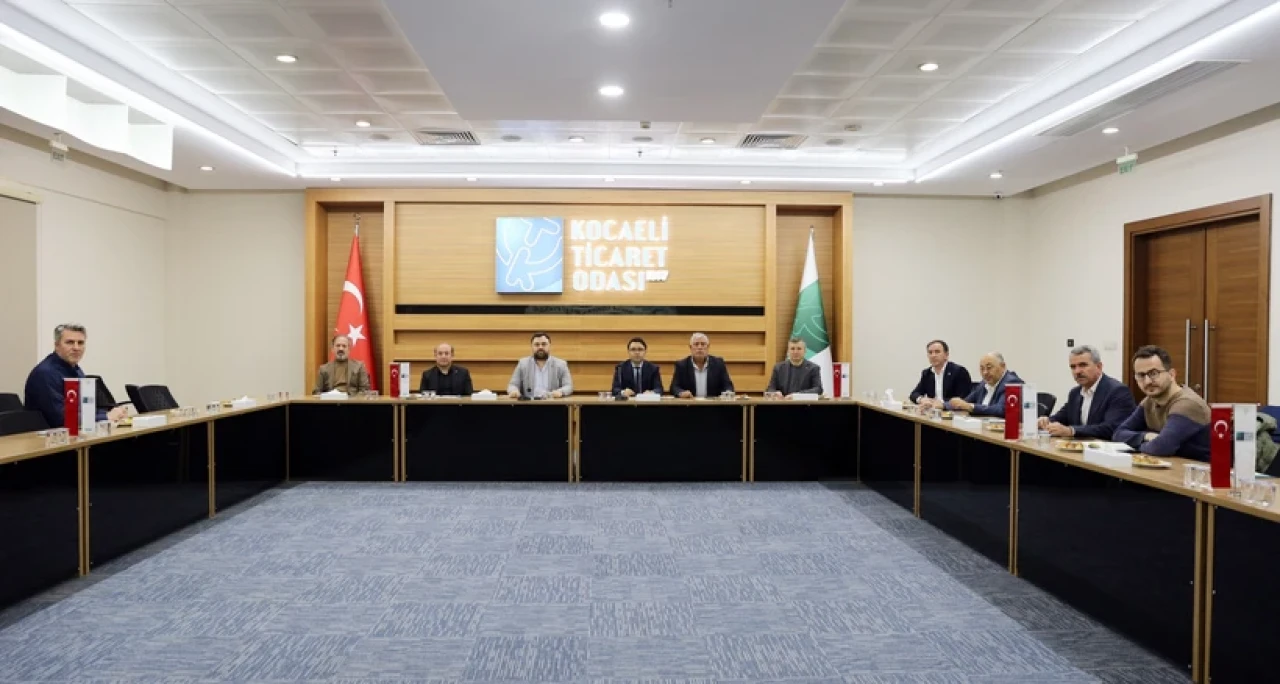 Kocaeli Ticaret Odası, Kocaeli'deki zirai don felaketinden zarar gören üyeleri için acil durum toplantısı düzenledi