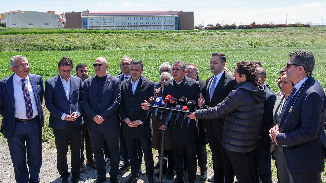 Özgür Özel, Silivri’de Ekrem İmamoğlu’nu ziyaret etti