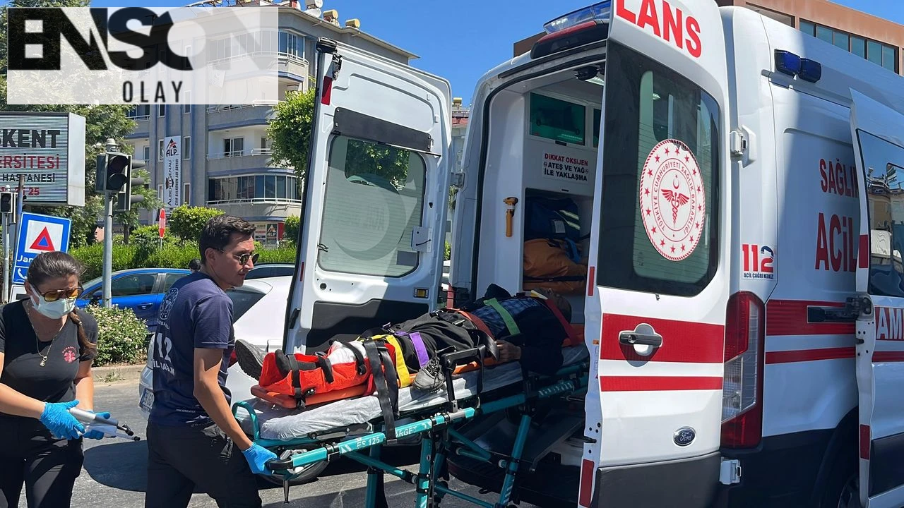 Alanya’da Motosiklet ile Otomobil Çarpıştı: 1 Yaralı