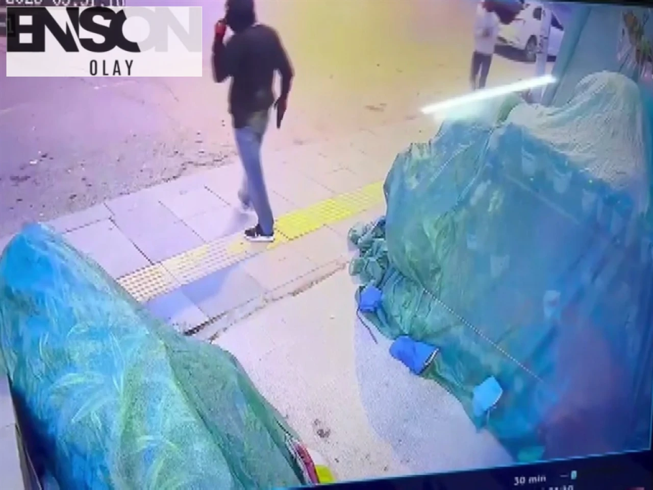 Başakşehir'de Hırsızlık Olayında Yakalanan 3 Şüpheli Tutuklandı, Çalıntı Araçla Kaçtılar!