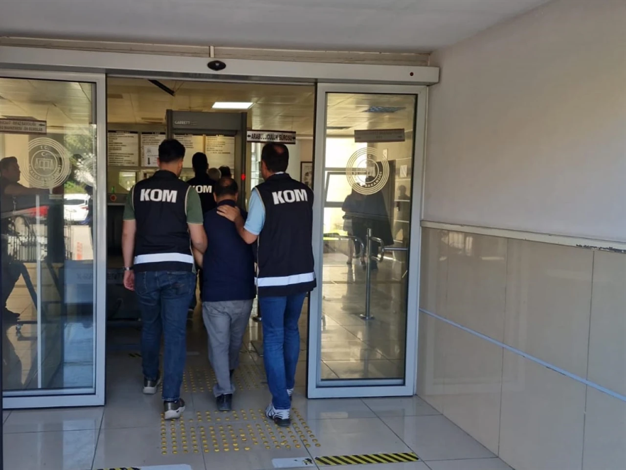 Zonguldak'ta Müze Müdürü ve Muhasebeci Gözaltında! 4 Suçtan Soruşturma Başlatıldı.