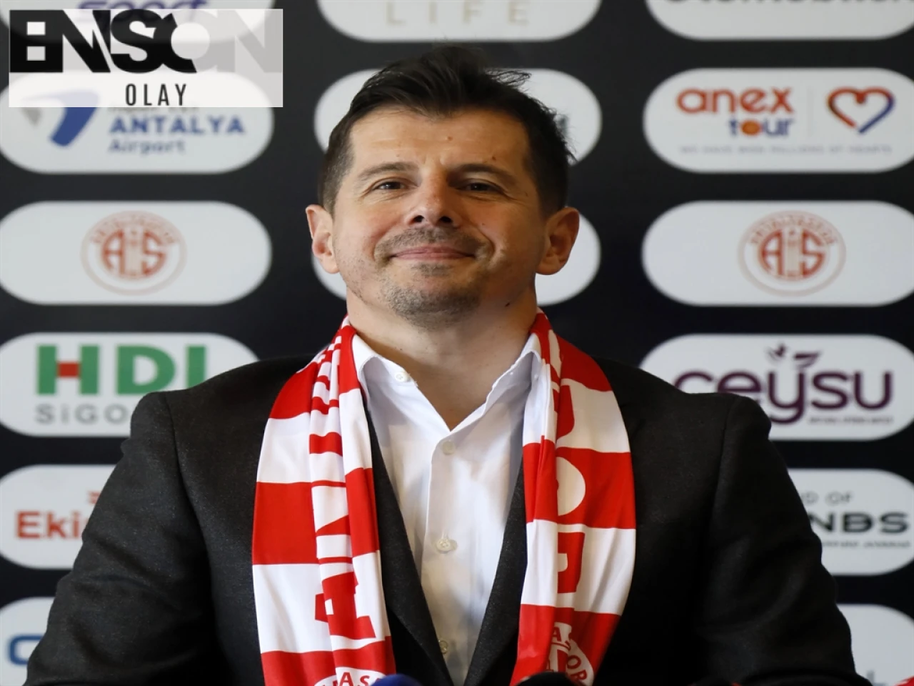 Antalyaspor Teknik Direktörü Emre Belözoğlu, Görevinden İstifa Etti - Başkan Boztepe Transfer Engeli ile İlgili Açıklama Yaptı