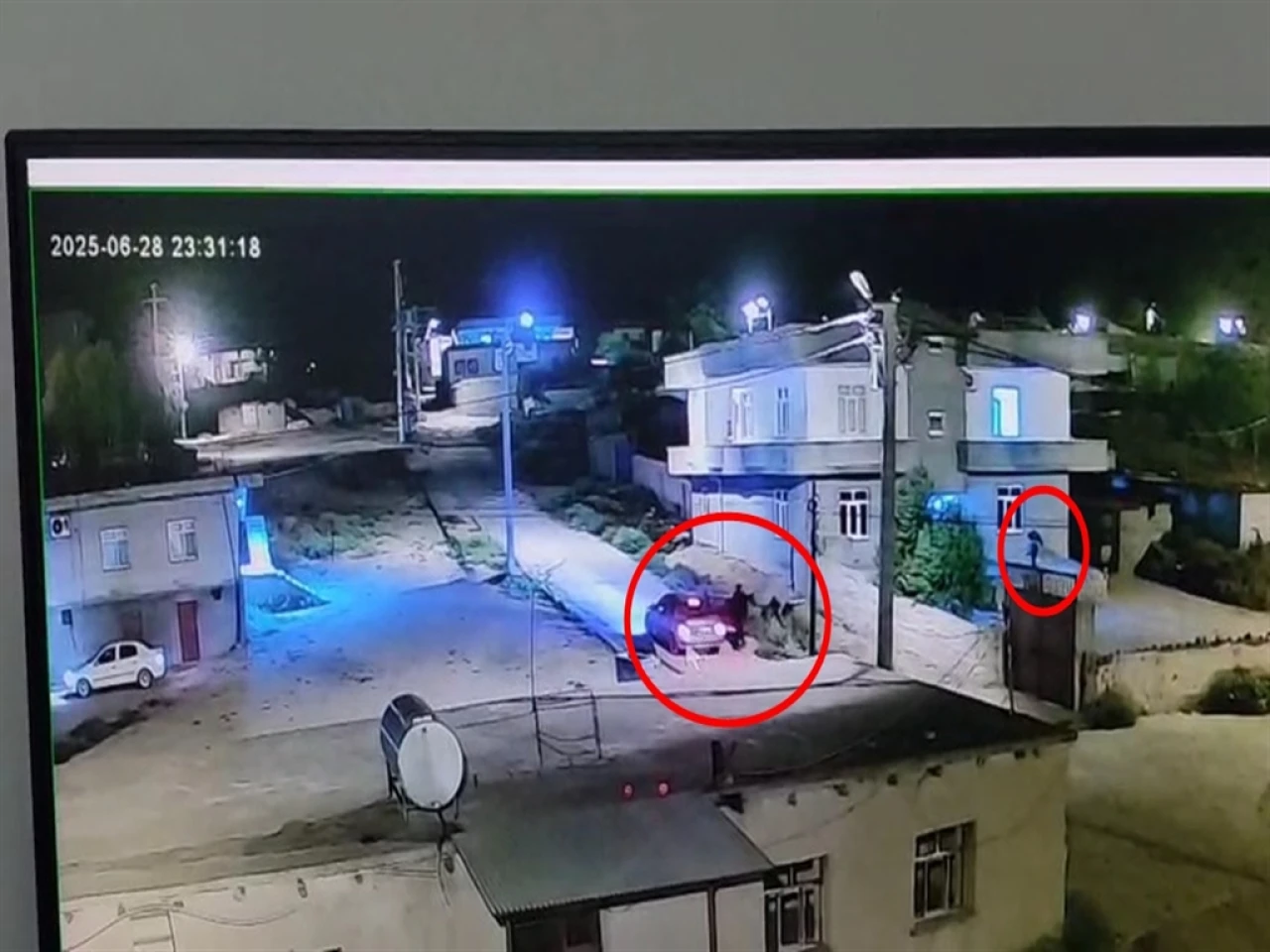 Diyarbakır'da Kız Kaçırma Meselesi Yüzünden Kadın Cinayeti: Güvenlik Kamerası Görüntüleri Ortaya Çıktı