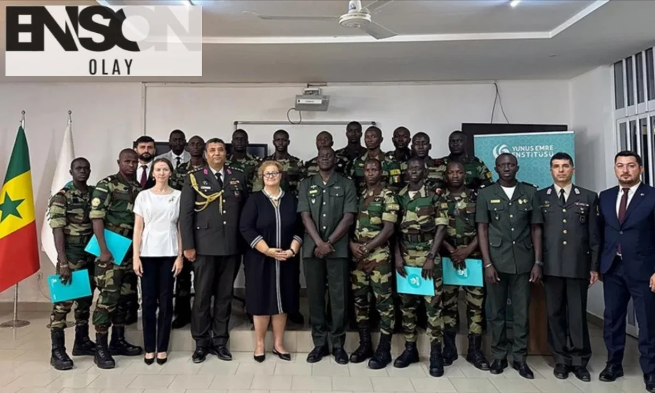 Senegal'de Türkçe Eğitimi Mezuniyet Töreni Şiirlerle Renklendi