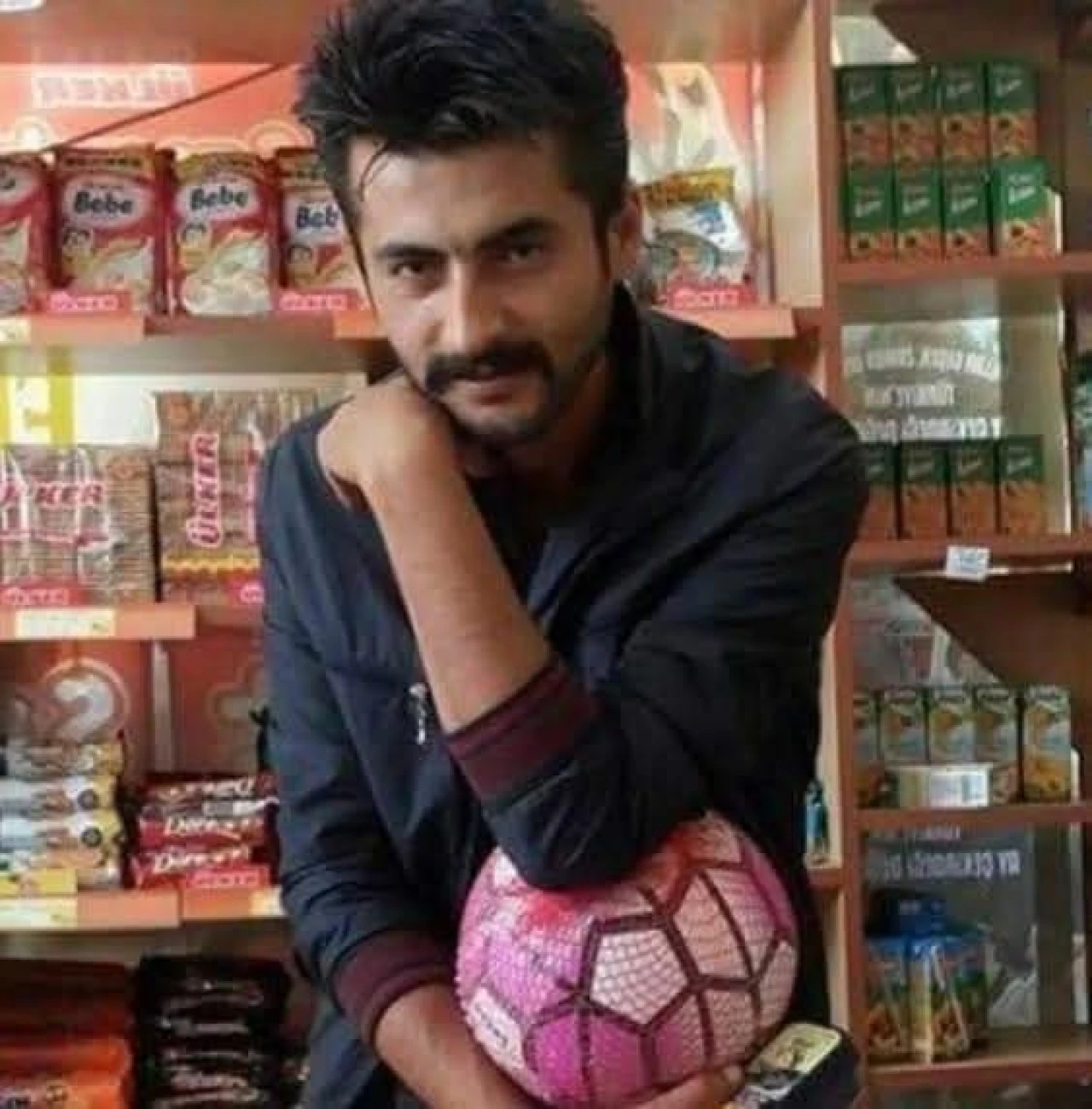 Körfez'de parkta baygın bulunan baba hastanede hayatını kaybetti