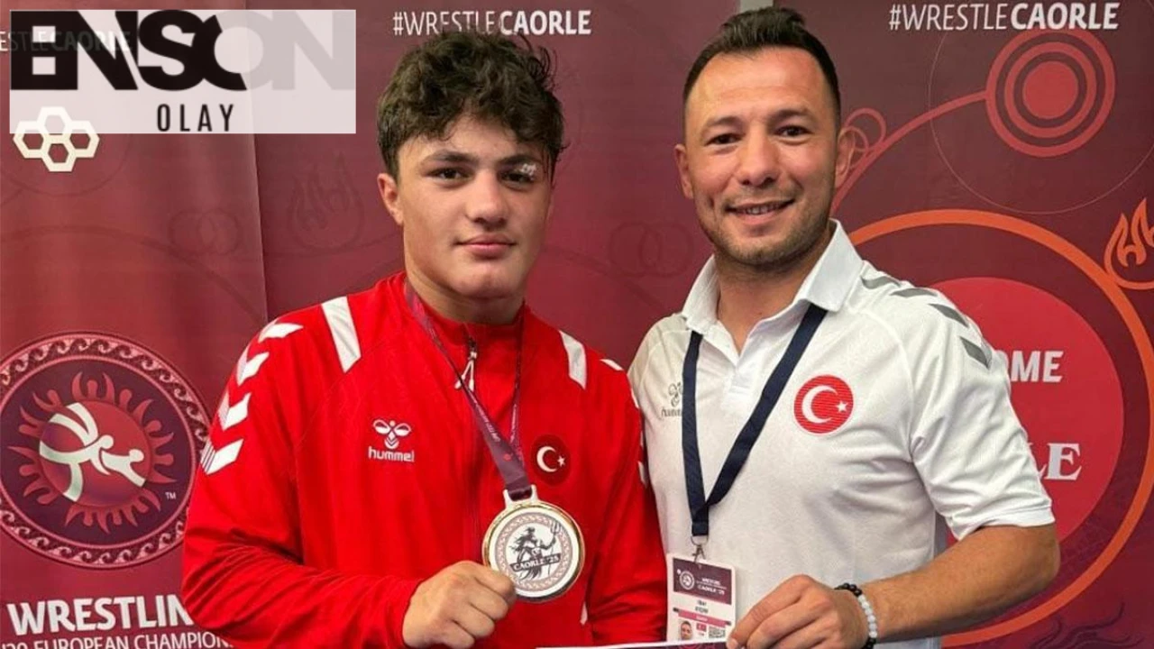 Samsunlu Güreşçi Yusuf Yaser Aksu, U15 Avrupa Şampiyonası'nda Altın Madalya Kazandı!