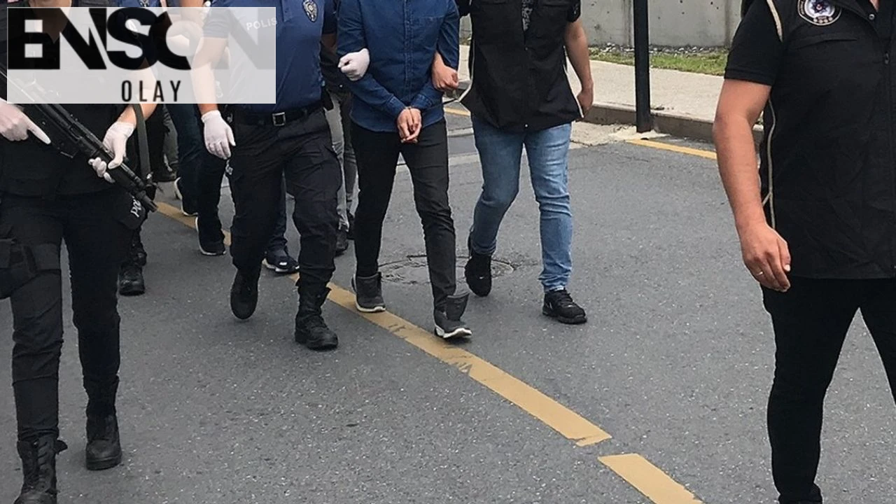 İstanbul'da FETÖ'ye Yönelik Geniş Çaplı Operasyon: 21 Şüpheli Yakalandı ve İfadelerine Başlandı
