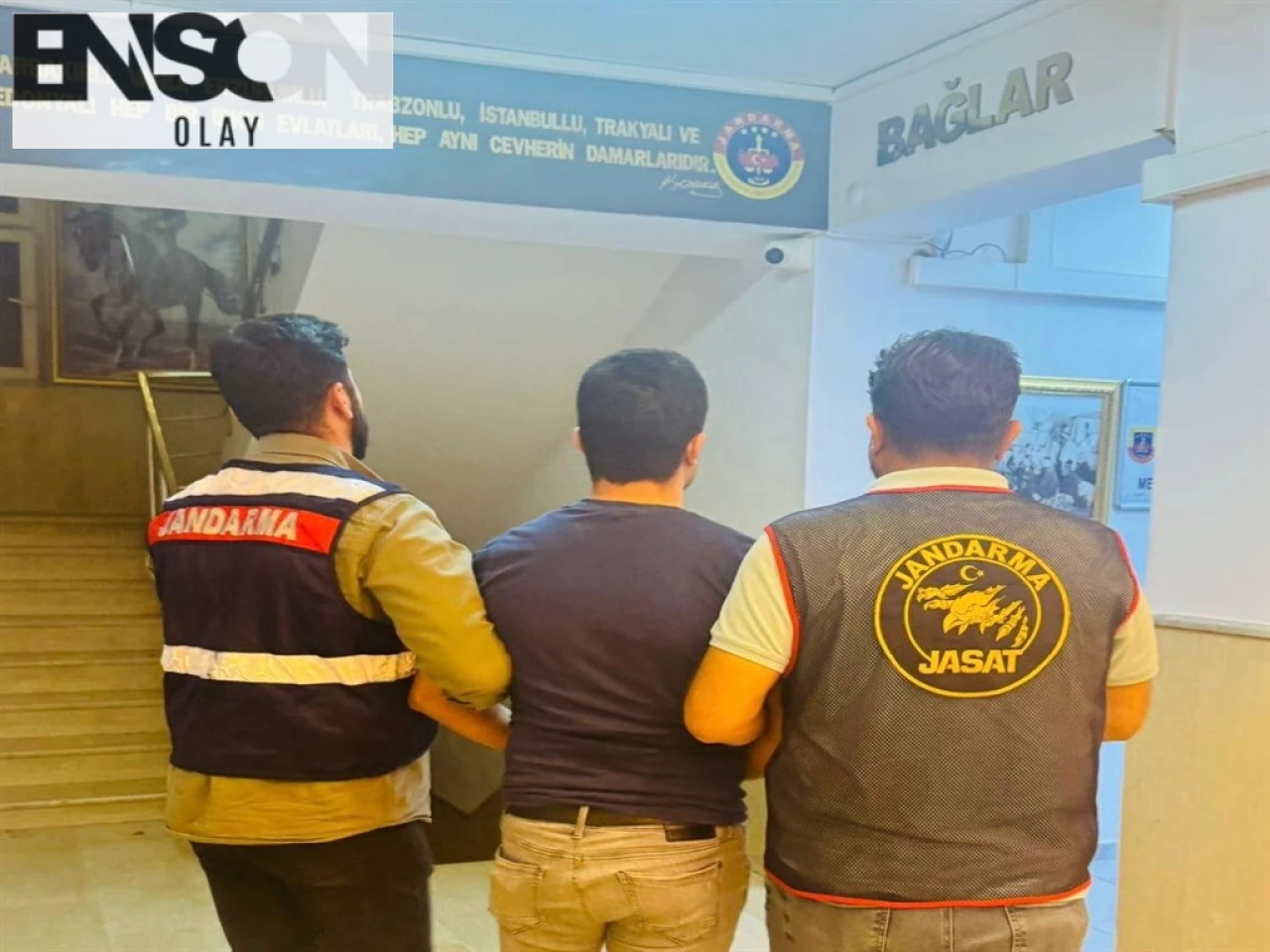 Diyarbakır'da 'Kasten Öldürme' Suçundan Aranan Şüpheli Jandarma Operasyonuyla Yakalandı