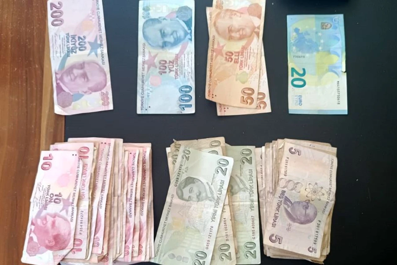 Sandıklı'da çocuk dilencilere operasyon