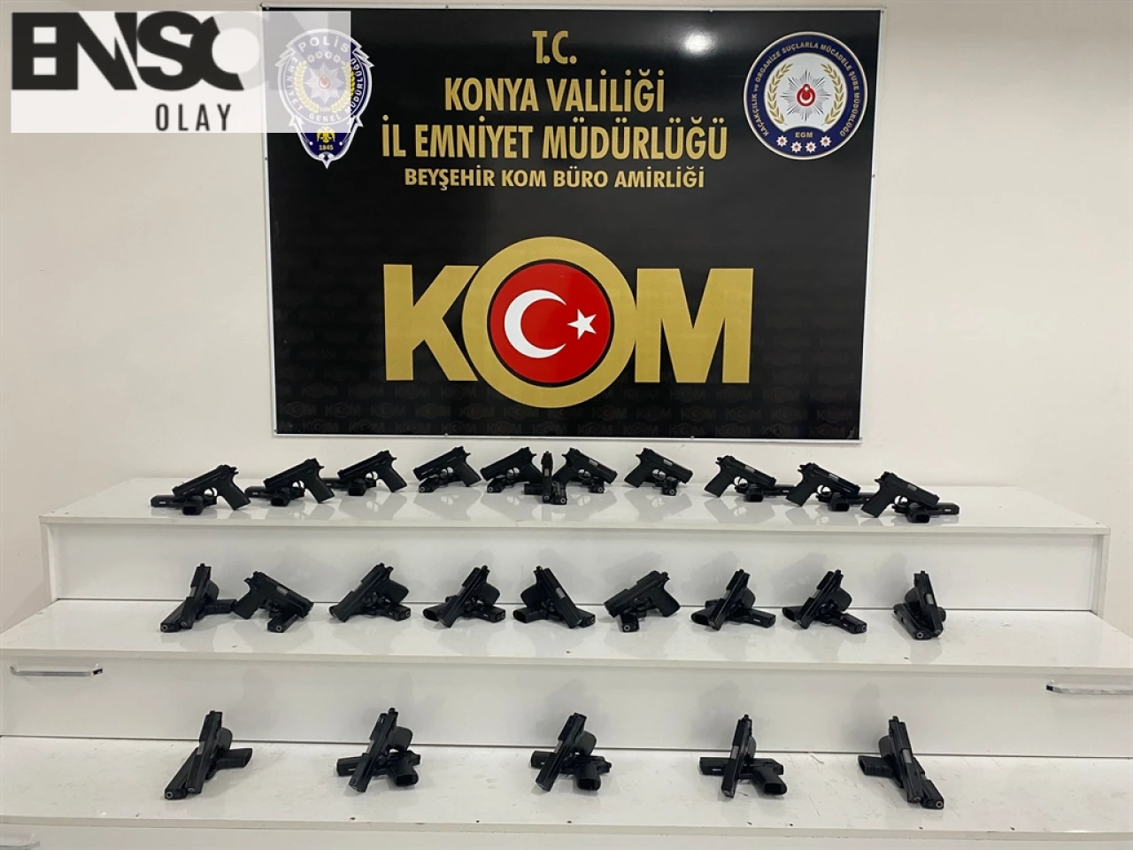 Konya'da 50 Ruhsatsız Tabanca Ele Geçirildi, Şüphelilere Operasyon Başlatıldı