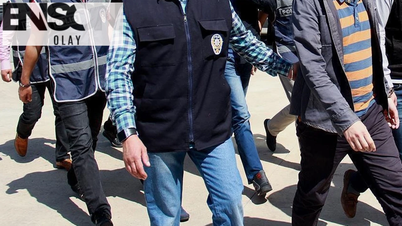 Serdivan'da 7 Milyon TL, İzmir'de 3 Milyon TL Dolandırıcılık Operasyonu: Şüpheliler Yakalandı