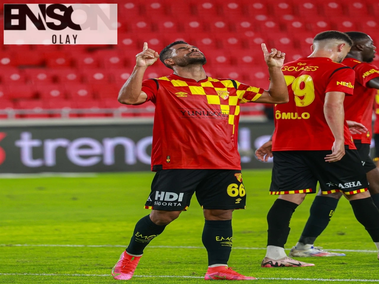 Göztepe'de Transfer Hareketliliği: Kritik Kararlar ve Sakatlık Sorunları!