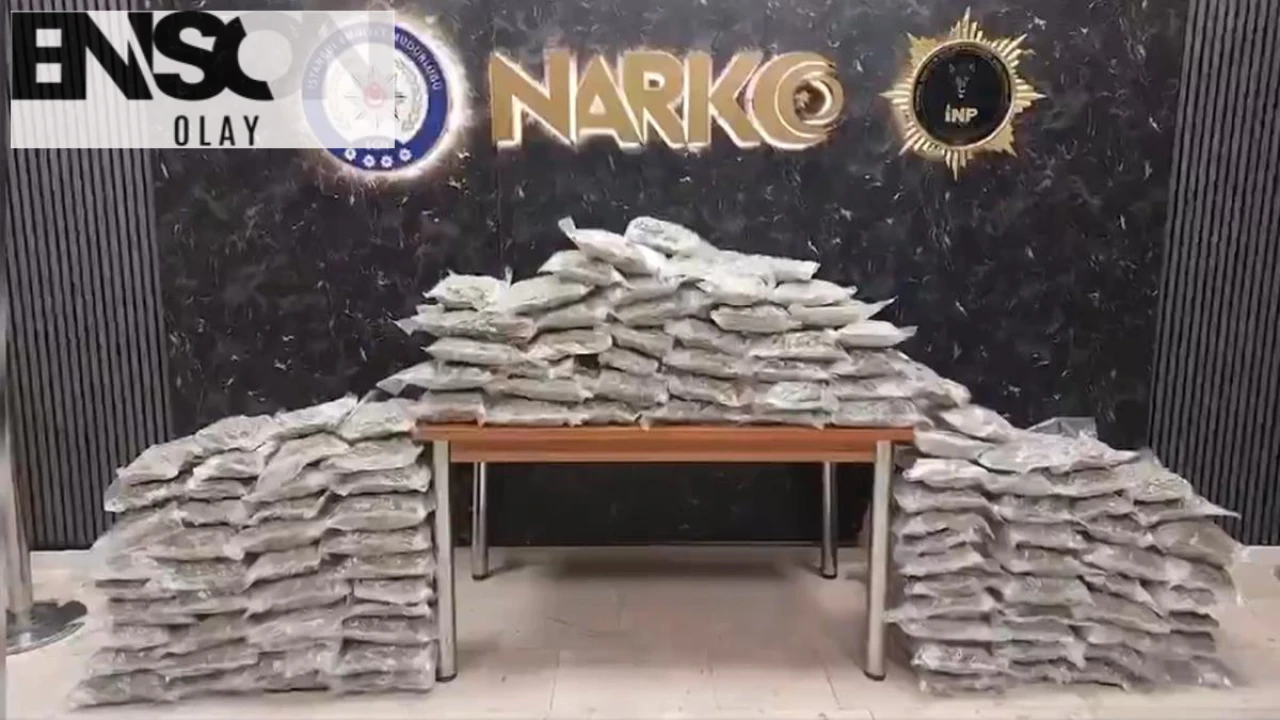 İçişleri Bakanı: 6 ilde ve Norveç'te uyuşturucu operasyonu! 365 kg madde ele geçirildi, 26 şüpheliden 17'si tutuklandı.