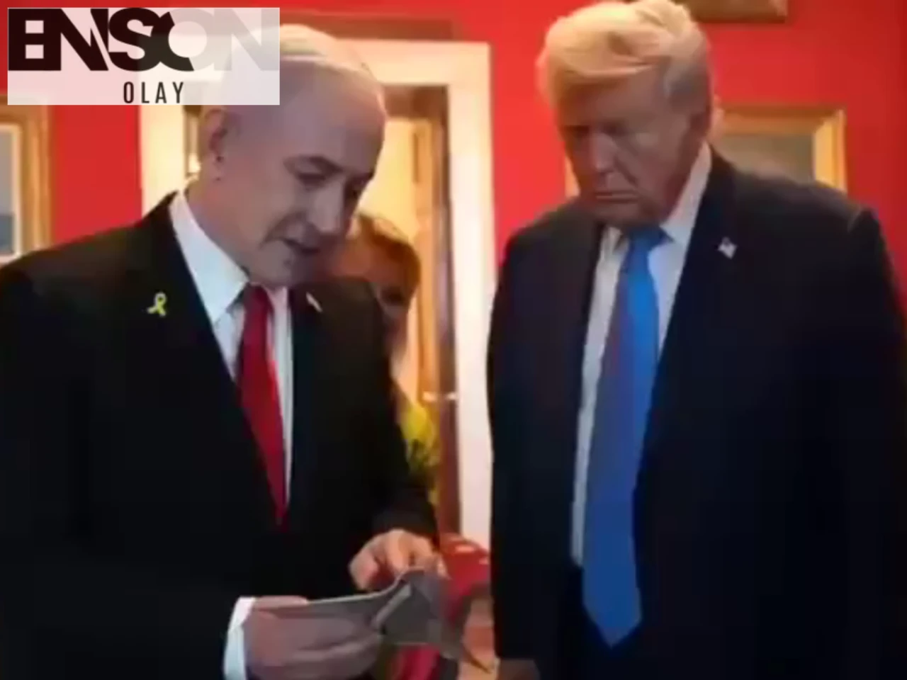 Netanyahu, Trump'a Özel Bir Hediye Verdi: B-2 Bombardıman Uçağı Şeklinde Tasarlanmış Mezuzah!