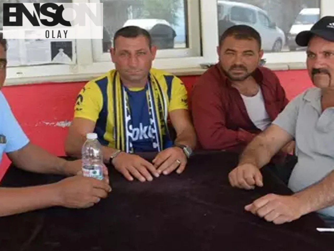 "Fenerbahçe'ye Adanmış Bir Hayat: Alemler Mahallesinin Fener Bahçe'si!"