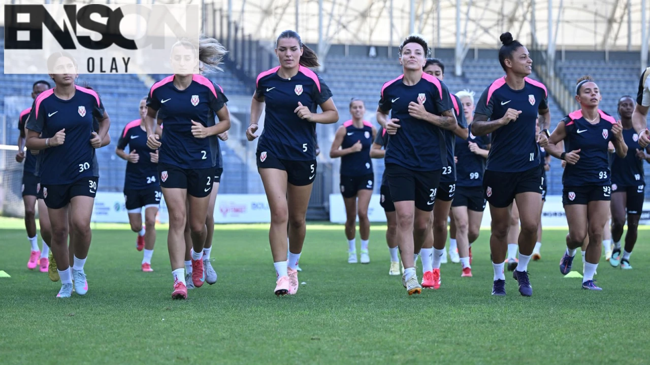 ABB FOMGET Kadın Futbol, UEFA Şampiyonlar Ligi'nde yarı finalde Neftçi ile karşılaşacak.