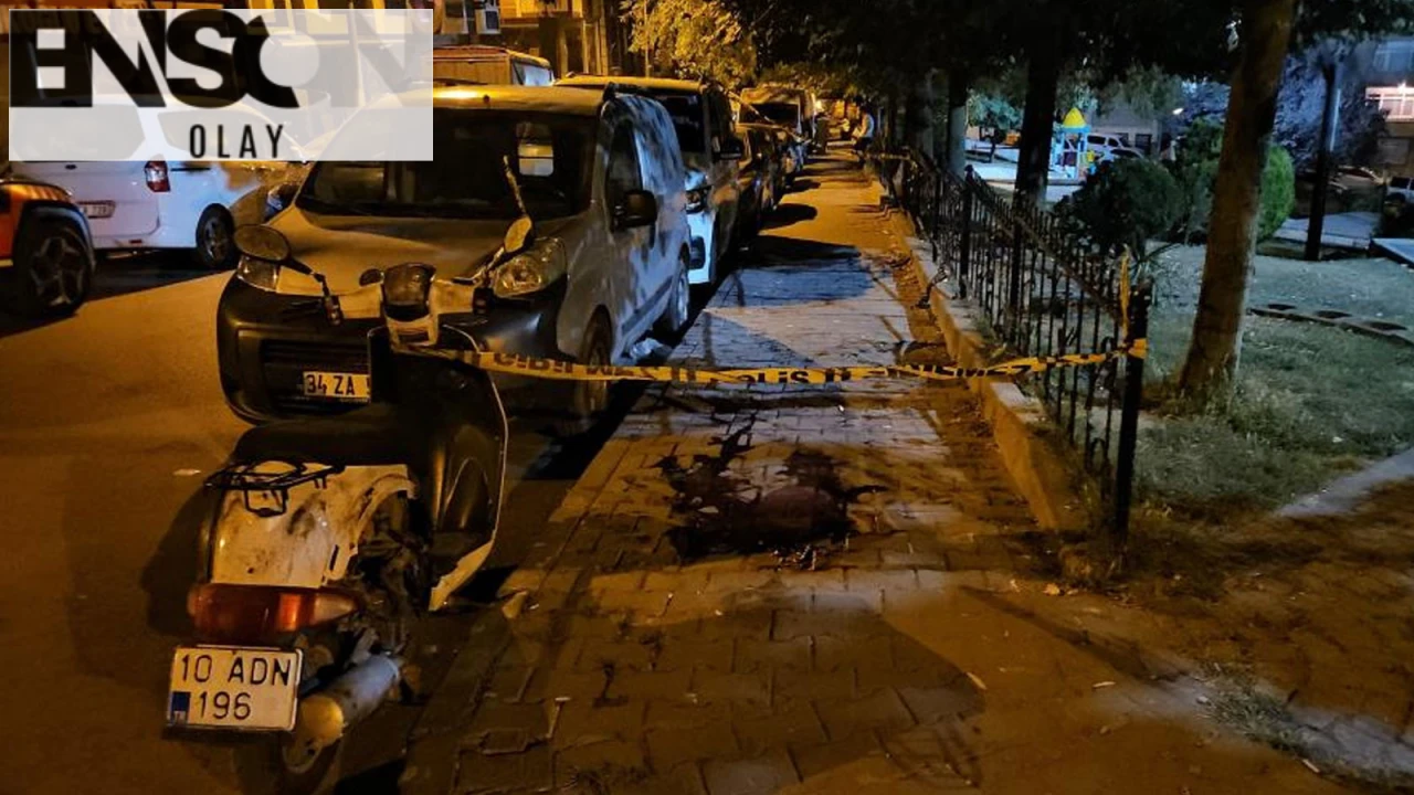 Sultangazi'de Genç Adam Bıçaklanarak Hayatını Kaybetti, Saldırgan Aranıyor