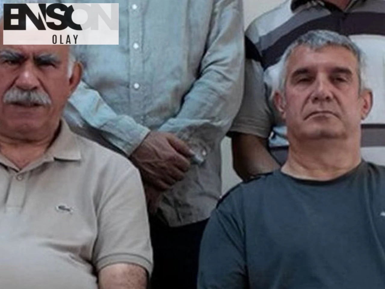 Abdullah Öcalan'ın Videosunda Solunda Oturan PKK Üyesi Tahliye Edildi: İmralı'da 31 Yıl Sonra Özgürlüğüne Kavuştu