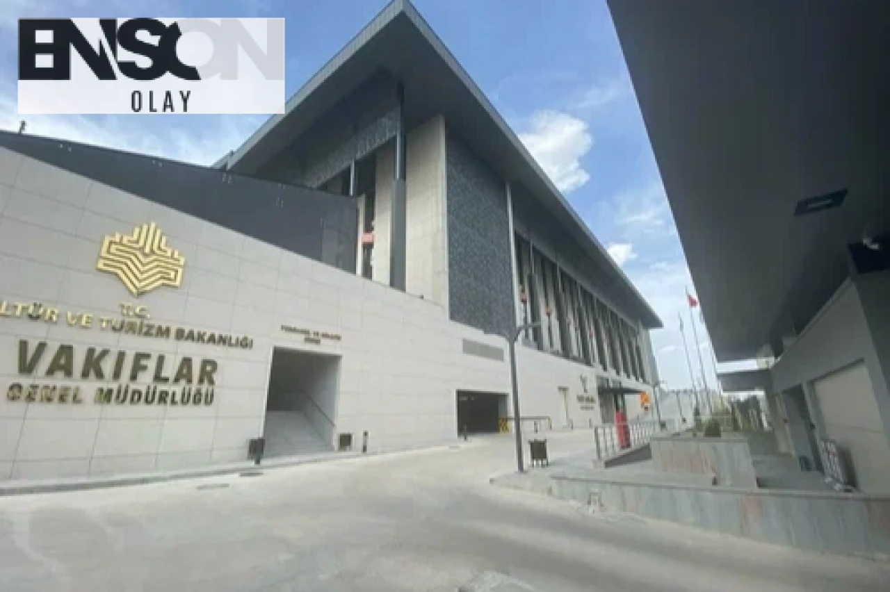 Dezenformasyonla Mücadele Merkezi: Vakıf Kayıtlar Arşivi Güvende! Sahte İddialar Yalanlandı, Yeni Güvenli Alana Taşınıyor.