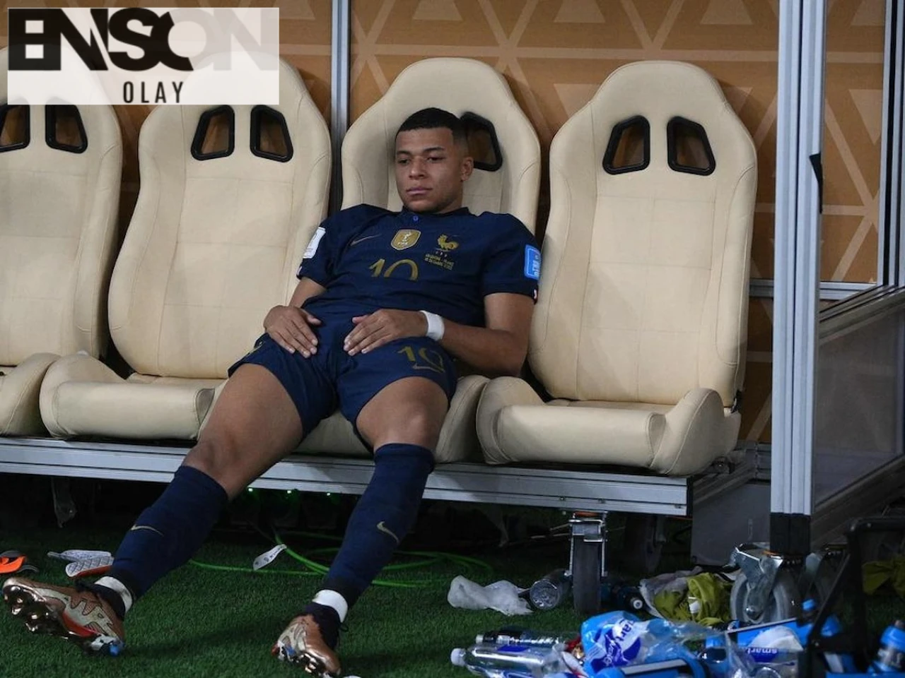 Mbappe, Fransız Milli Takımı'nı koruyan polislere prim verdi, soruşturuluyor.