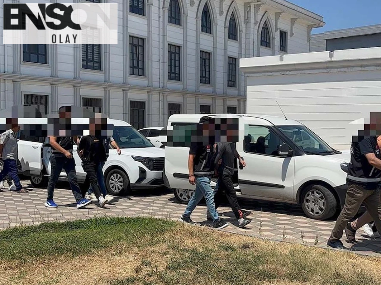 Akdurak Mahallesi'nde Silahlı Kavga: 3 Yaralı, 3 Tutuklama!
