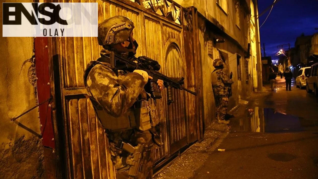 Narkotik Suçlarla Mücadele Operasyonu: 17 Bin 23 Uyuşturucu Hap Ele Geçirildi, 8 Şüpheli Gözaltında