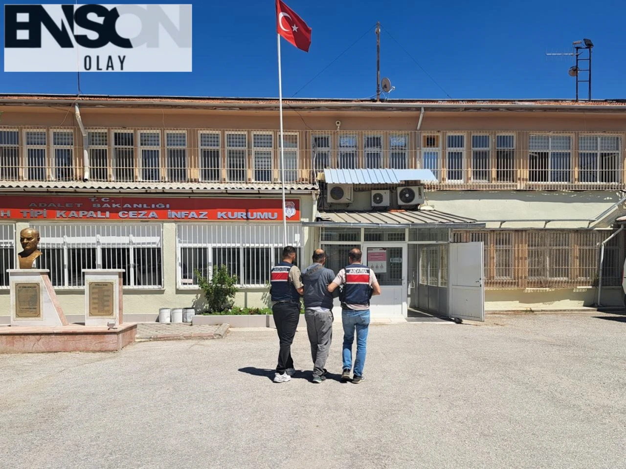 Kentte Terör Örgütü Üyesi Yabancı Uyruklu Şüpheli Yakalandı ve Tutuklandı