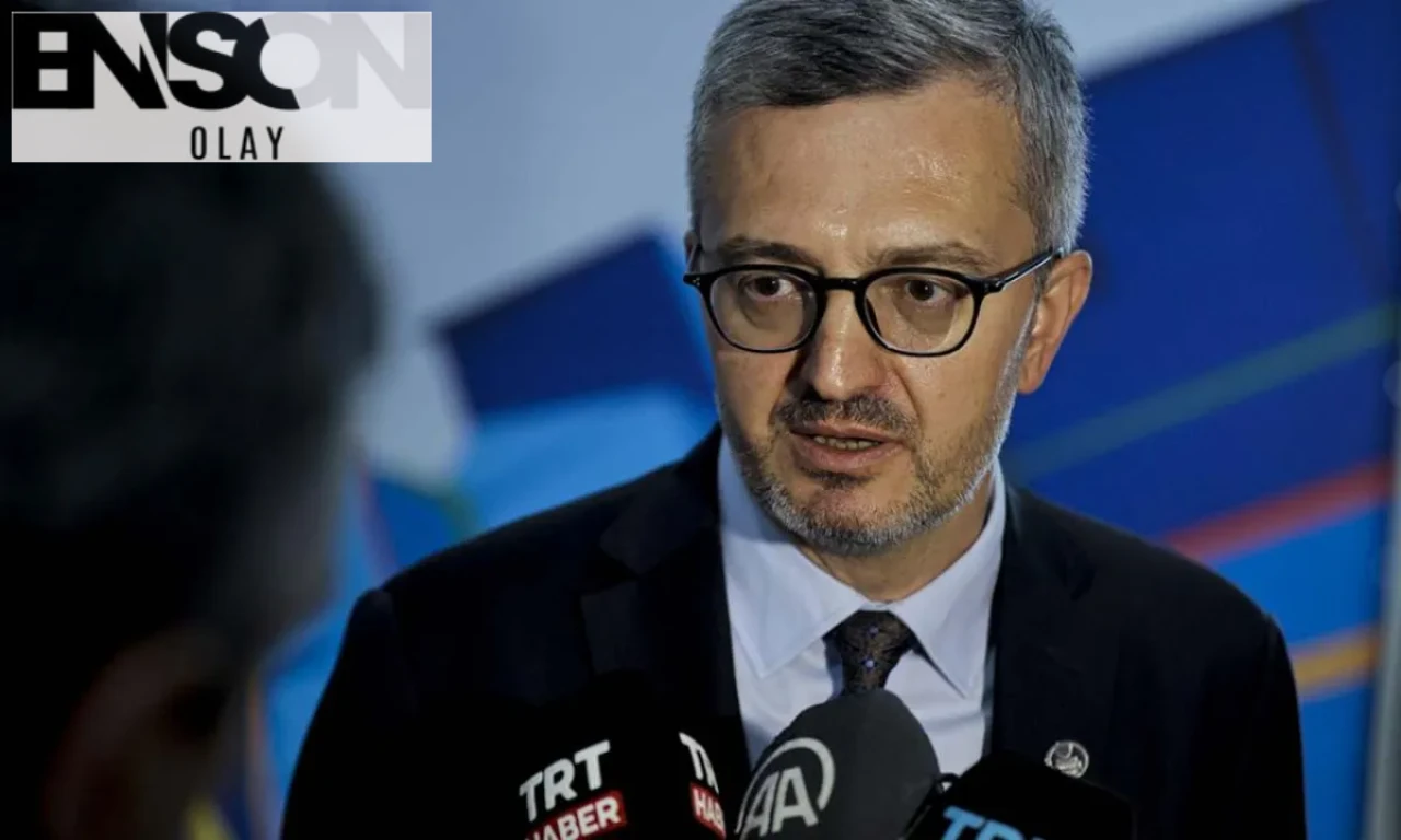 Fuat Uğur, Fahrettin Altun'un yerine Burhanettin Duran'ın İletişim Başkanı olarak atandığını iddia etti.