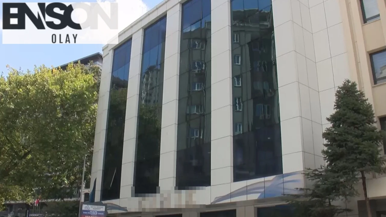 İngiltere'den İstanbul'a saç ektirmek için gelen hasta hayatını kaybetti, klinikte soruşturma başlatıldı.