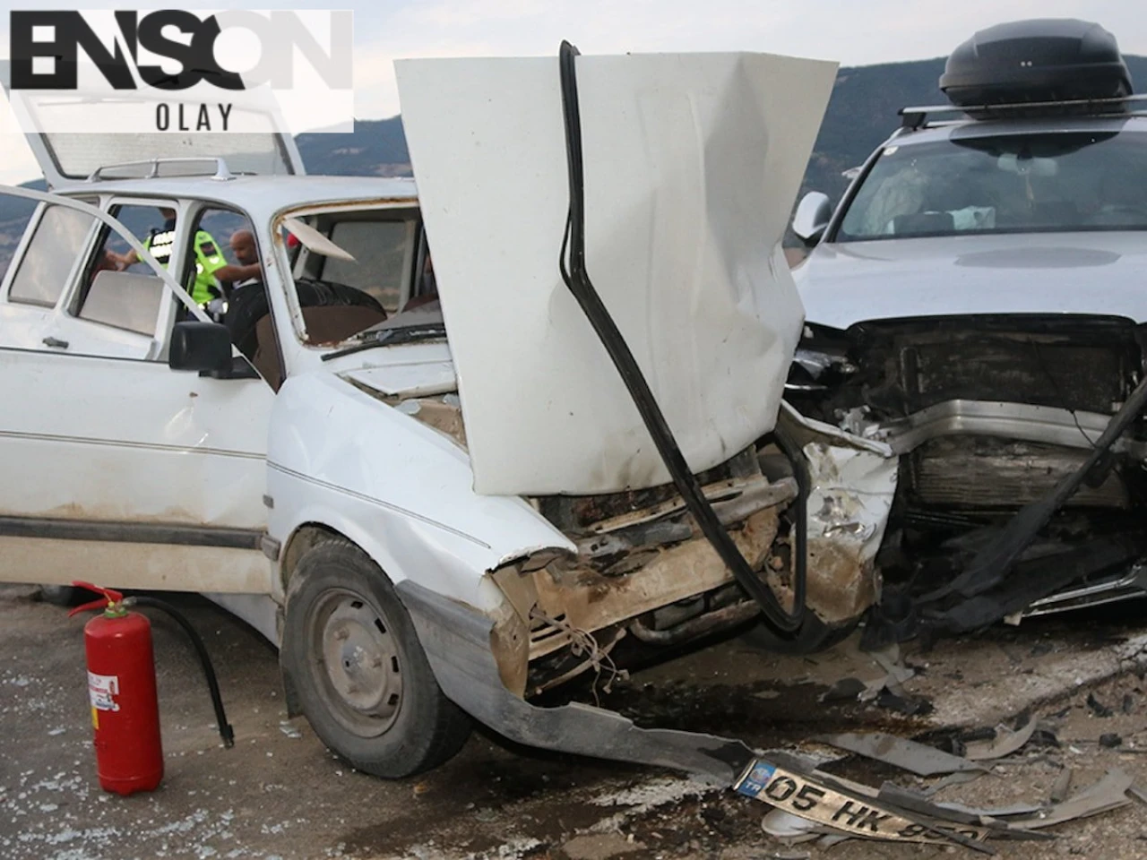 Sepetli Mevkisinde Otomobil Çarpıştı: Yaralılar Hastaneye Kaldırıldı, Soruşturma Başlatıldı