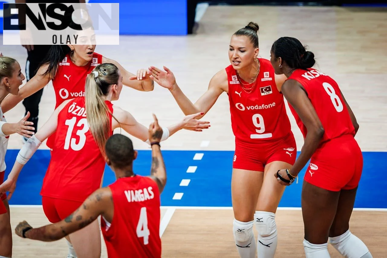 Türkiye'nin Kadın Voleybol Milli Takımı, 2025 FIVB Milletler Ligi'nde Japonya ile çeyrek finalde karşılaşacak.