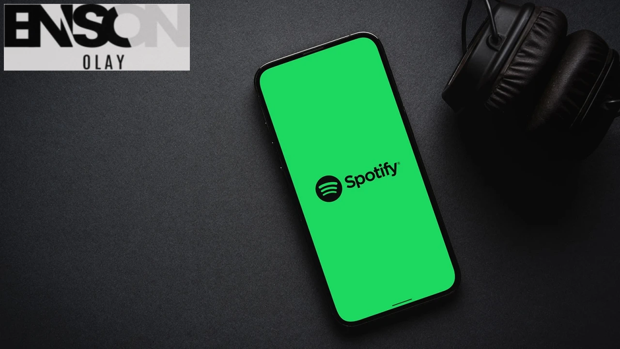"Spotify, Türkiye'den çekilebilir! Erdoğan'ın eşiyle dalga geçen çalma listeleri krizi büyüyor"