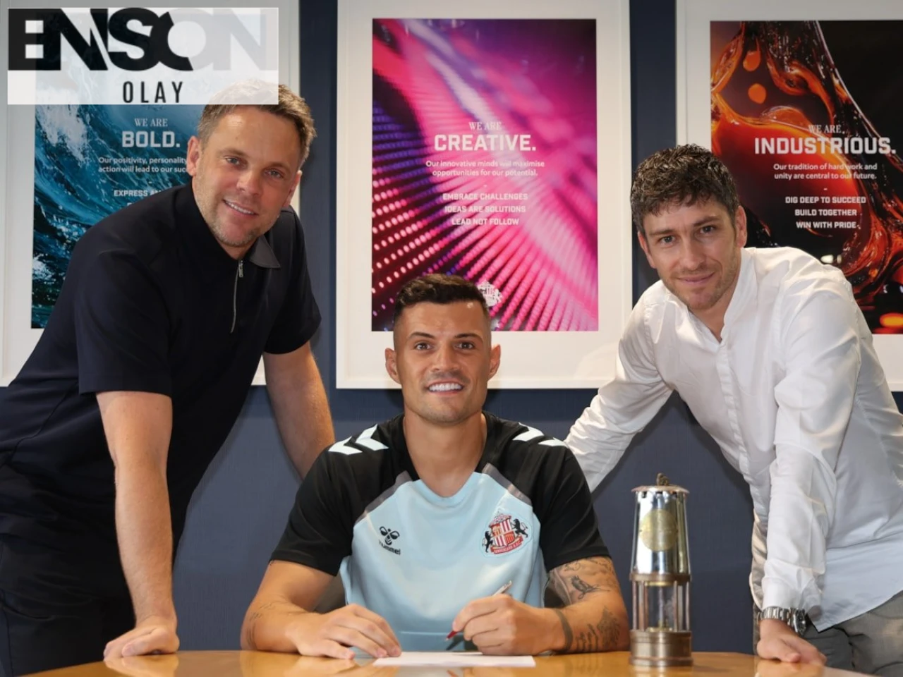 Sunderland, Türk Kulüpleriyle Anılan Granit Xhaka'yı Transfer Etti - 20 Milyon Euro Karşılığında 3 Yıllık Sözleşme İmzalandı