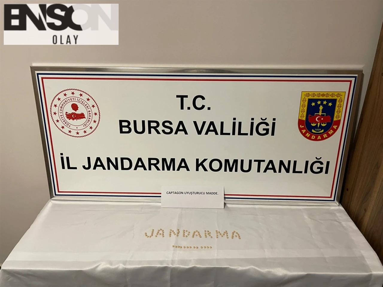 İnegöl'de Uyuşturucu Satıcısı Suriyeli Genç Jandarma Tarafından Yakalandı